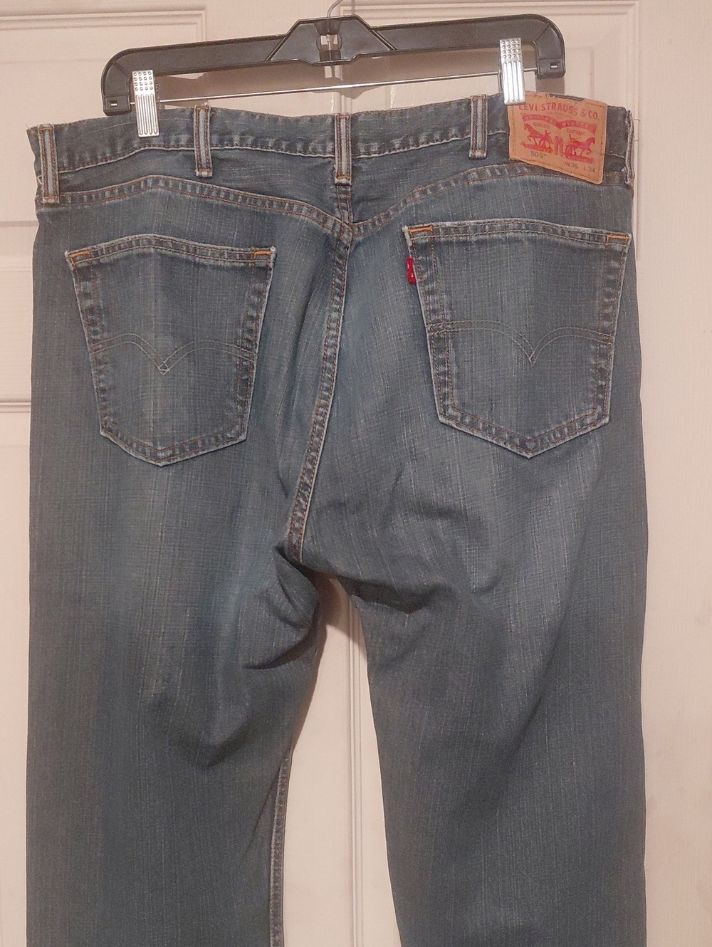 Levi's Strauss & Co 505 Men's Faded Blue Straight-Leg Denim Jeans Size W38 X L34